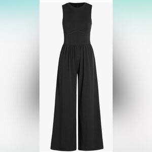 Only worn in try on. Viral cider jumpsuit size XL